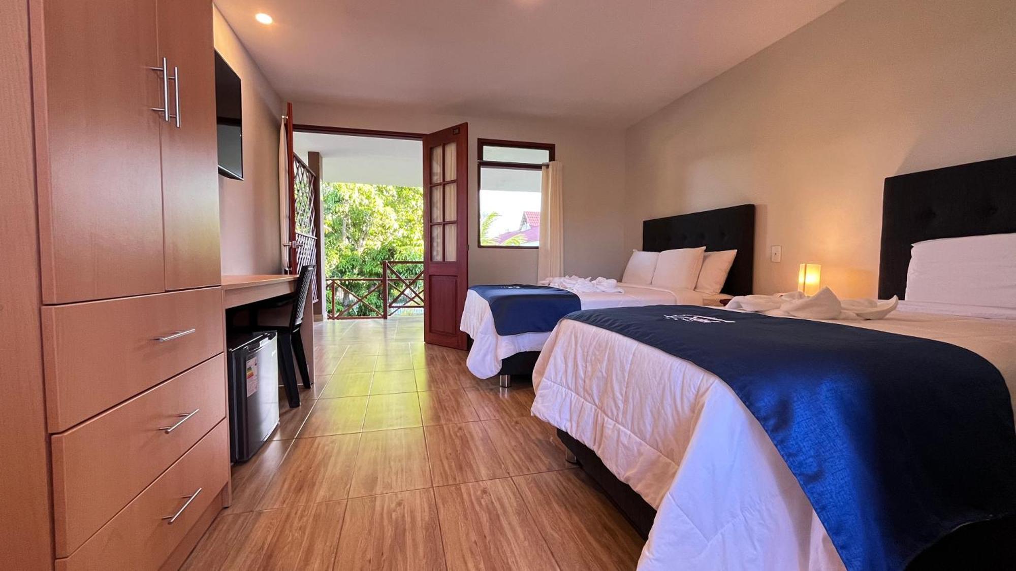 Laguna Azul Hotel & Suites Sauce Exteriör bild